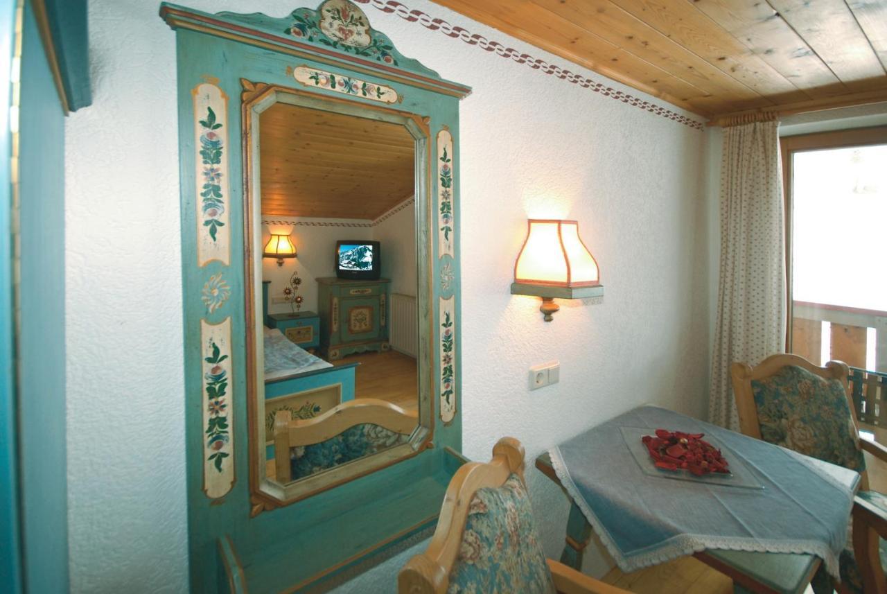 Fruehstuecks- & Apartmenthaus Maislau Rauris Rom bilde